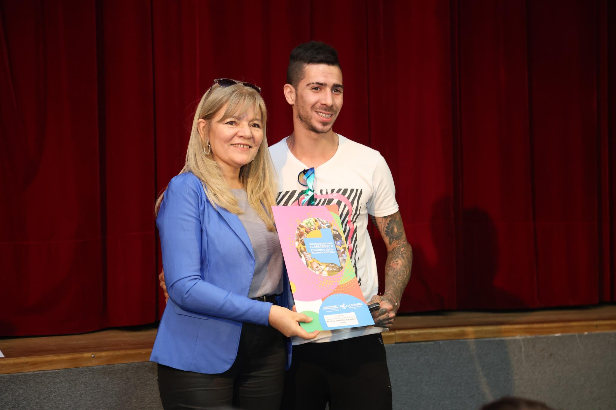 ENTREGARON 31 CRÉDITOS POR MÁS DE 15 MILLONES DE PESOS EN MEDANO