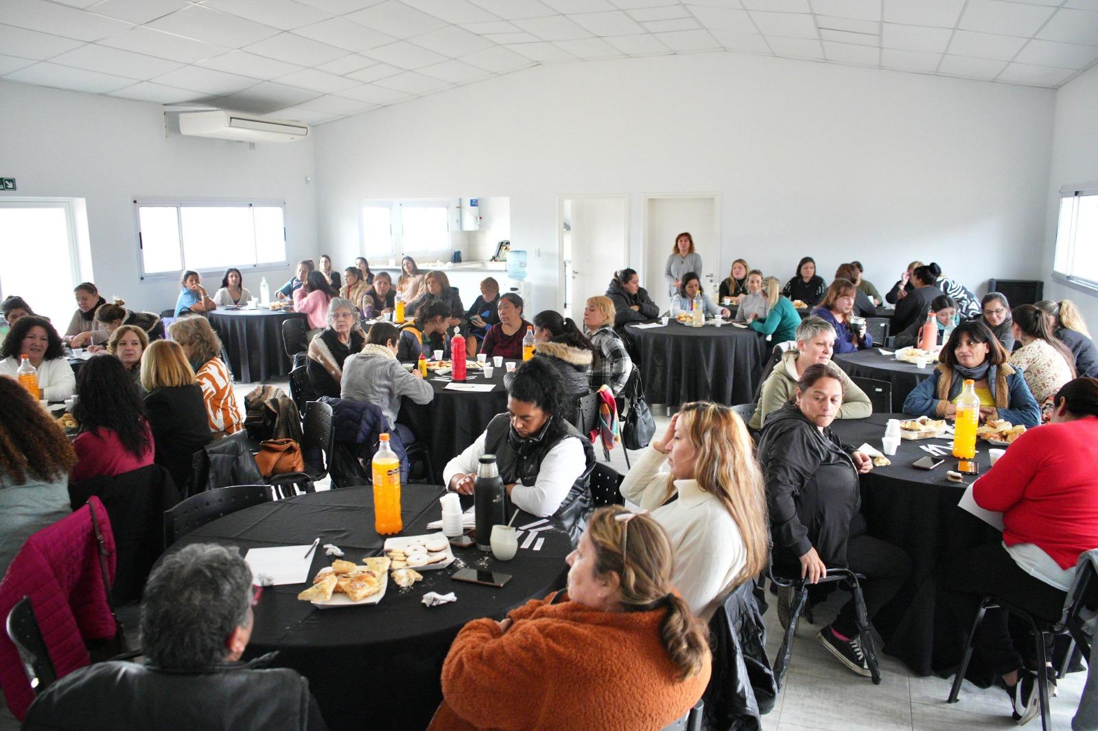 CON UNA GRAN CONCURRENCIA, SE LLEVÓ A CABO EL SEGUNDO ENCUENTRO DEL CICLO “MUJERES EN ACCIÓN, FINANZ