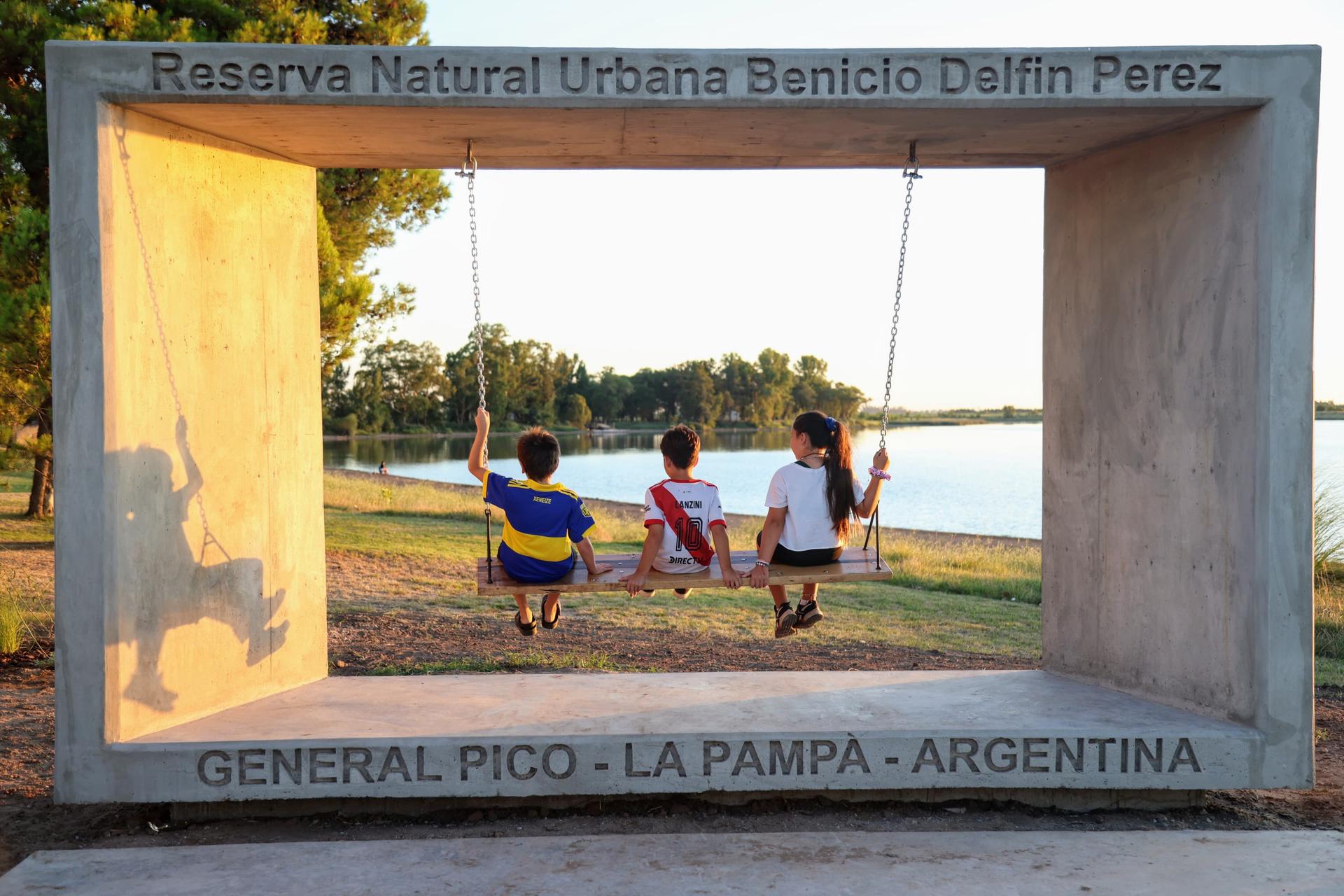 INAUGURARON UN PUNTO FOTOGRÁFICO EN LA RESERVA NATURAL URBANA “BENICIO DELFÍN PÉREZ”